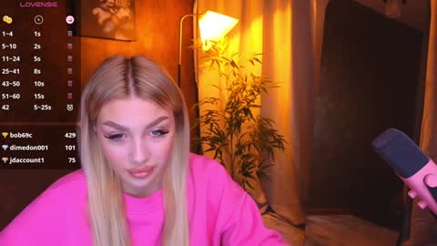 ellamilla online show from 01-13-25, 08:37