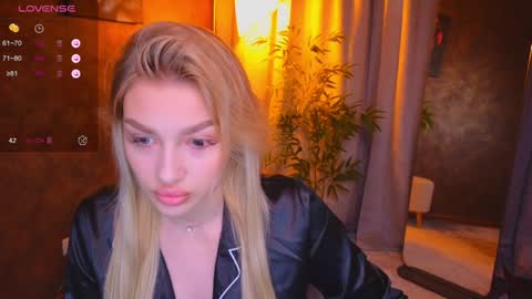 ellamilla online show from 01-27-25, 08:51