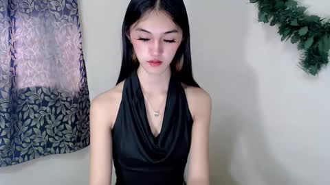 ELLA online show from 10-18-25, 10:54