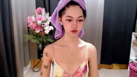 Snapshot of ellamiller69 chatting on 02-17-26, 02:08 ELLA online show from 02-17-26, 02:08