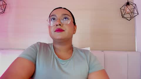 Ella online show from 01-14-26, 12:33