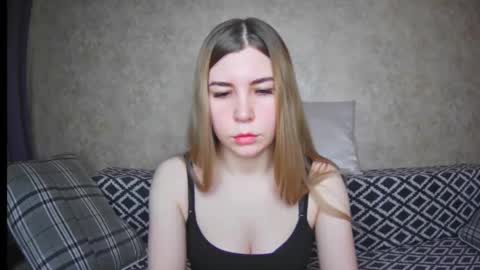 EllaNuar online show from 12-09-24, 02:02