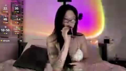 Olivia online show from 07-12-26, 07:38