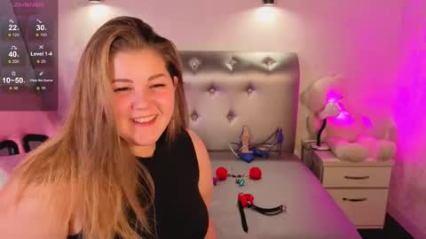 Scarlet online show from 10-15-25, 08:14