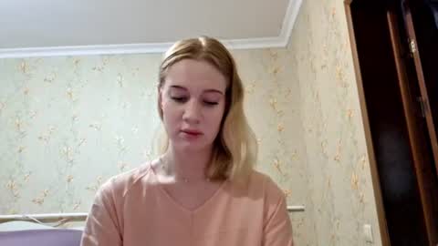 ellaygray online show from 07-23-26, 03:32