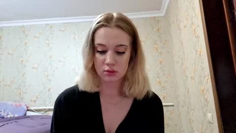 ellaygray online show from 07-25-26, 04:15