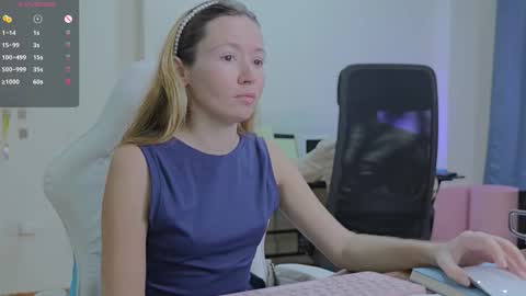 Snapshot of ellcrys chatting on 09-08-25, 09:58 im Elsa lets go Subscribe to my OF and Youtube -35 online show from 09-08-25, 09:58