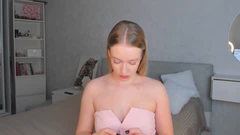 Snapshot of elldiana chatting on 03-03-26, 05:24 elldiana online show from 03-03-26, 05:24