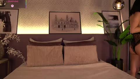 Elle Diane online show from 04-27-26, 12:30