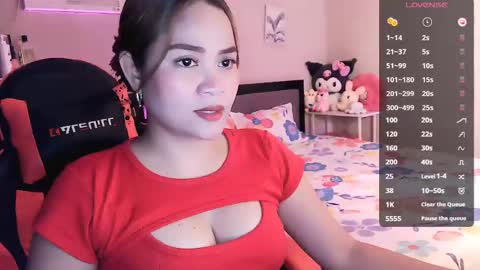 Snapshot of elleelle123 chatting on 05-31-26, 01:47 Ann online show from 05-31-26, 01:47
