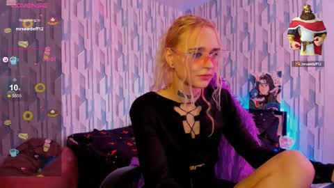 Ellie online show from 12-17-24, 09:50