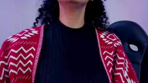 Snapshot of ellie_alves chatting on 09-25-25, 12:09 Ellie online show from 09-25-25, 12:09