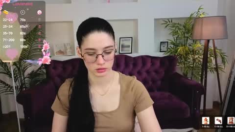 ellie_magic online show from 04-28-26, 01:49