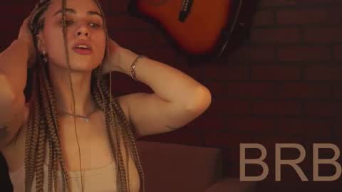 elliecutes online show from 02-10-25, 09:47