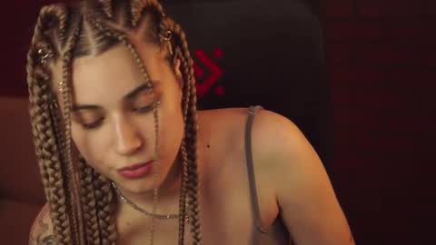 elliecutes online show from 02-10-25, 12:50