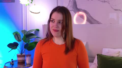 elliegarson__ online show from 05-01-26, 05:06
