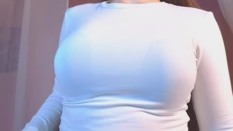 just Emily  online show from 01-02-25, 06:23