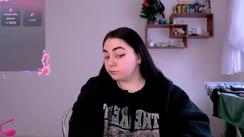 Ellie online show from 02-25-25, 07:31