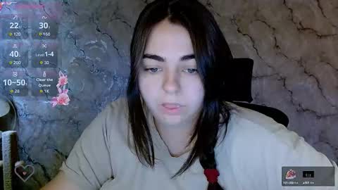 Ellie online show from 09-17-25, 04:47