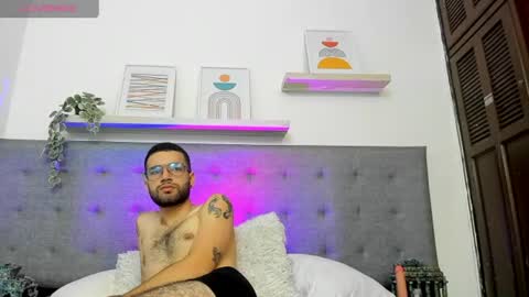 ELLIOT  online show from 06-28-26, 06:30