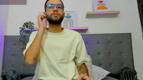 ELLIOT  online show from 06-29-26, 03:34