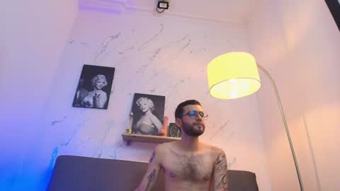 ELLIOT  online show from 07-26-26, 01:36