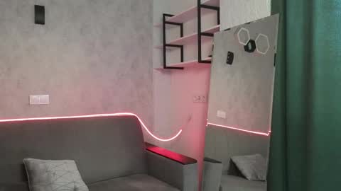 elliot_muscle04 online show from 10-12-25, 11:42