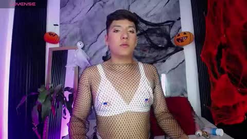 Ellis  online show from 10-09-25, 01:25