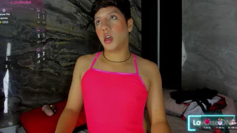 Ellis  online show from 10-24-25, 04:53