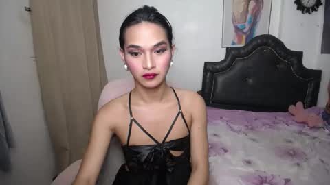 ELLORREY online show from 04-23-26, 12:45