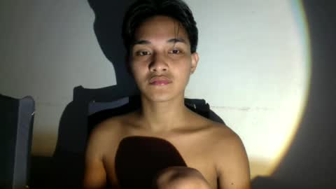 Snapshot of ellorrey chatting on 06-20-26, 04:10 ELLORREY online show from 06-20-26, 04:10