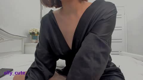 Snapshot of elly_cute_ chatting on 12-28-24, 09:31 Elly Cute  online show from 12-28-24, 09:31