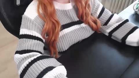 Elly online show from 11-09-25, 12:47