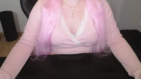 Elly online show from 03-11-26, 05:52