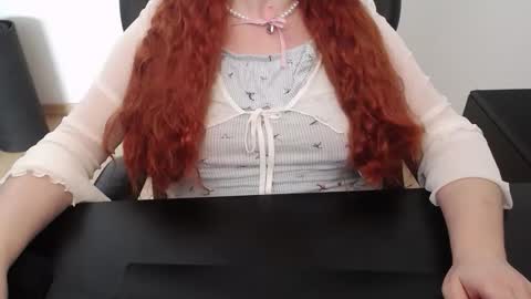 Elly online show from 04-15-26, 11:06