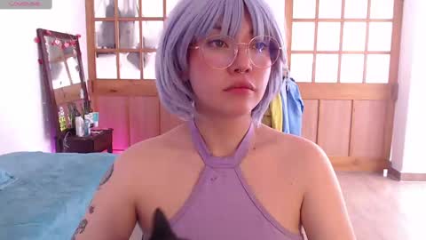 Snapshot of elly_uwuw chatting on 12-06-24, 06:50 Emy Castro online show from 12-06-24, 06:50