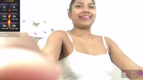 Snapshot of elly_willis chatting on 02-27-25, 02:32 Elly online show from 02-27-25, 02:32