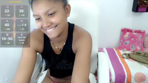 Snapshot of elly_willis chatting on 03-11-25, 12:00 Elly online show from 03-11-25, 12:00