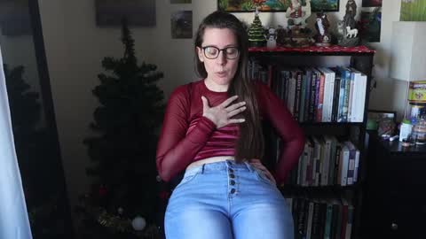 Elly Naomi online show from 01-04-25, 07:23