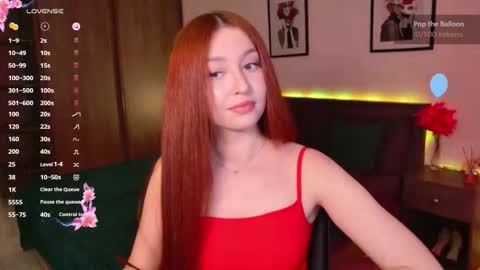 Snapshot of ellypeach chatting on 03-12-26, 11:38 EllyPeach online show from 03-12-26, 11:38