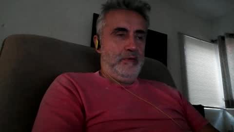 Snapshot of elmejorfvb2 chatting on 12-27-24, 12:07 fer online show from 12-27-24, 12:07