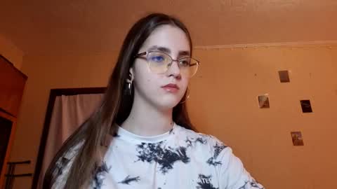 Kate online show from 03-07-26, 12:24