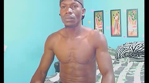 elmiltonnjakee online show from 02-15-26, 07:54