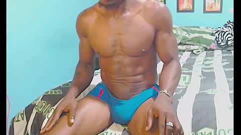 elmiltonnjakee online show from 02-17-26, 06:14