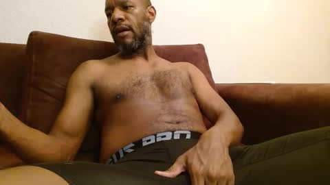 Snapshot of elmorenazogt chatting on 02-10-25, 04:19 My name is Elmore. Please say hello I like to chat with you. If you have requests or dirty talk please use tip online show from 02-10-25, 04:19