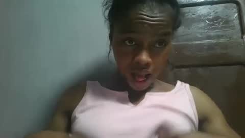 Snapshot of elodie228680 chatting on 04-30-26, 08:57 elodie228680 online show from 04-30-26, 08:57