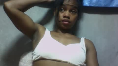 Snapshot of elodie228680 chatting on 05-29-26, 07:39 elodie228680 online show from 05-29-26, 07:39