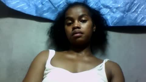 Snapshot of elodie228680 chatting on 06-05-26, 07:19 elodie228680 online show from 06-05-26, 07:19
