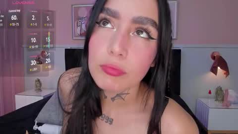 Elodie  online show from 12-02-25, 12:10