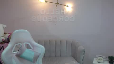 Snapshot of elody_a chatting on 03-06-25, 09:36 Elody  online show from 03-06-25, 09:36